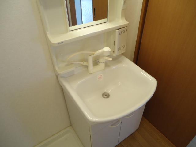 洗面設備　洗髪洗面化粧台