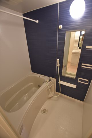 バス・シャワールーム　別号室の画像です。ご参考下さい