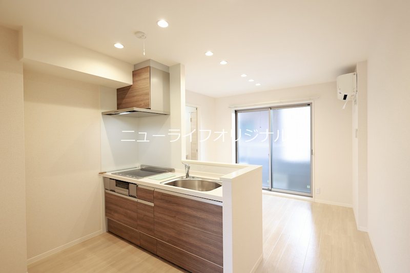 その他　リビング（別アングル）