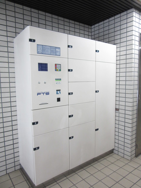 その他　宅配ボックス　　2021年9月撮影