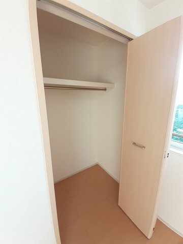 収納　【ハイム・プランドール】十分な収納スペースがあります