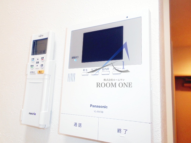 セキュリティ　モニター付きインターホンです。