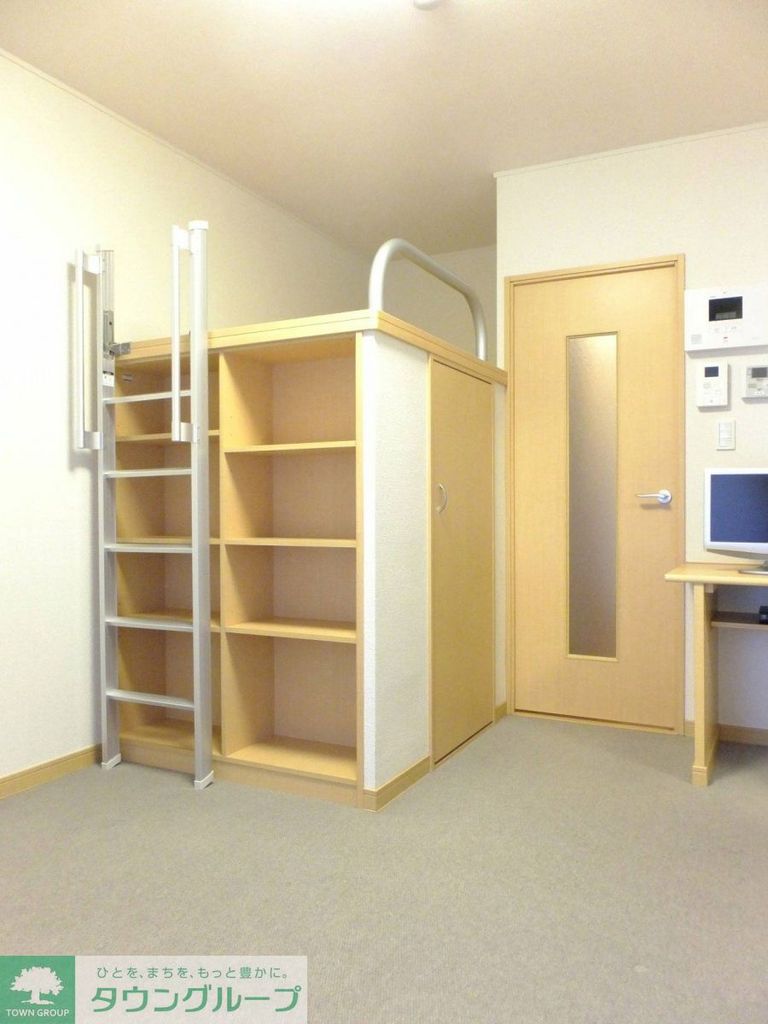 居室・リビング　2Ｆ以上じゅうたん