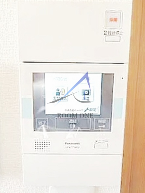 セキュリティ　モニター付きインターホンです。