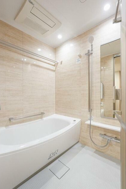 バス・シャワールーム　落ち着いた空間のお風呂です