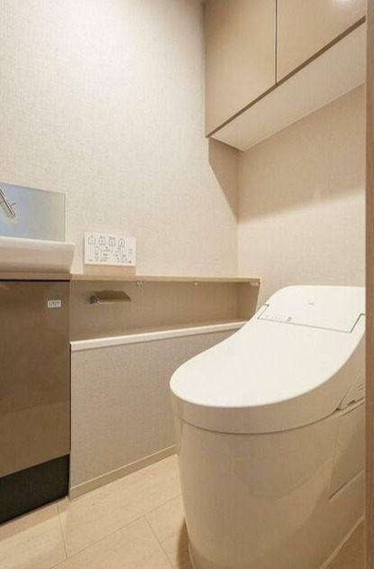 トイレ　シンプルで使いやすいトイレです