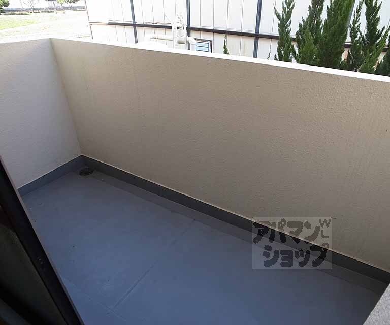 バルコニー　風通しの良いバルコニーです。