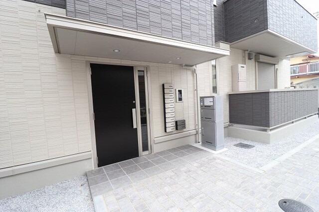 エントランス　エントランス