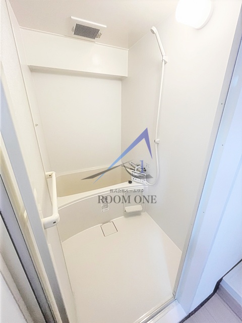 バス・シャワールーム　お風呂です。