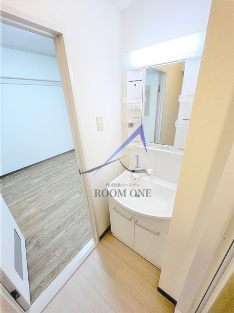 洗面設備　洗面台です。