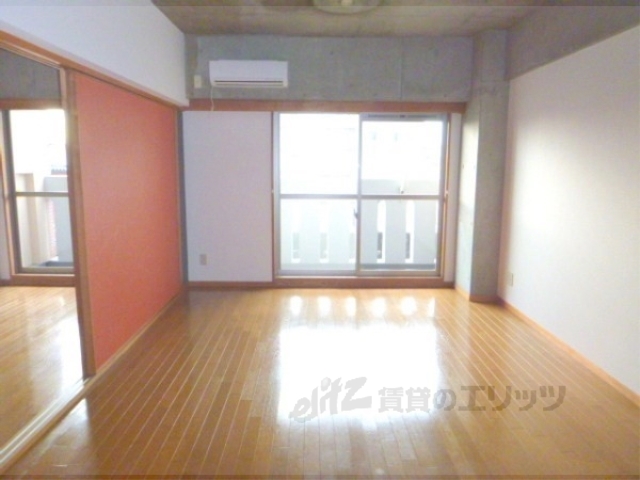 居室・リビング　リビング