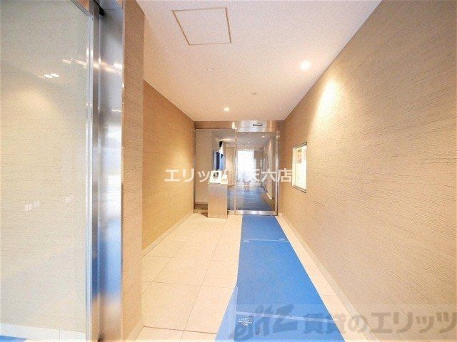 ロビー　エントランス