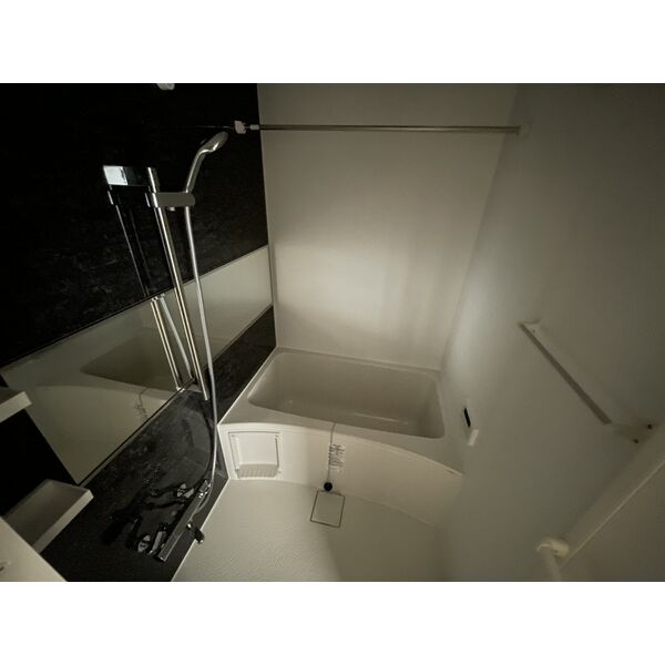 バス・シャワールーム　※606号室の写真です。