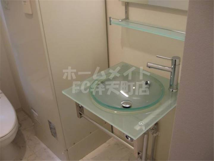 洗面設備　使いやすい洗面所です