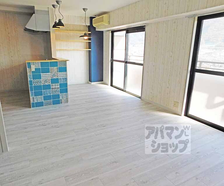 居室・リビング　広々としたリビングです。