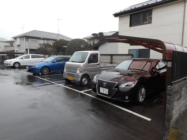 その他　駐車場。