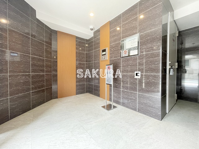 セキュリティ　女性の方でも安心のモニター付きオートロック♪