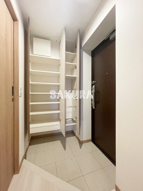 玄関　大容量のシューズボックス♪