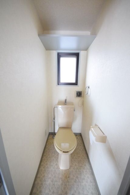 トイレ　別部屋参考写真