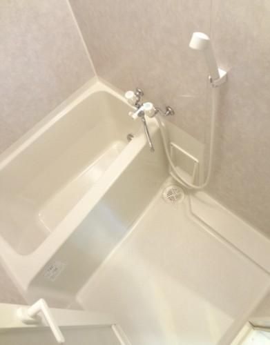 バス・シャワールーム　☆ゆっくりくつろげるお風呂☆