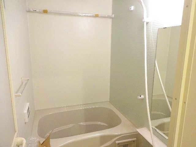 バス・シャワールーム　バス（イメージ）