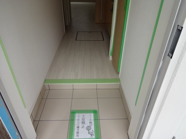 玄関　玄関（イメージ）