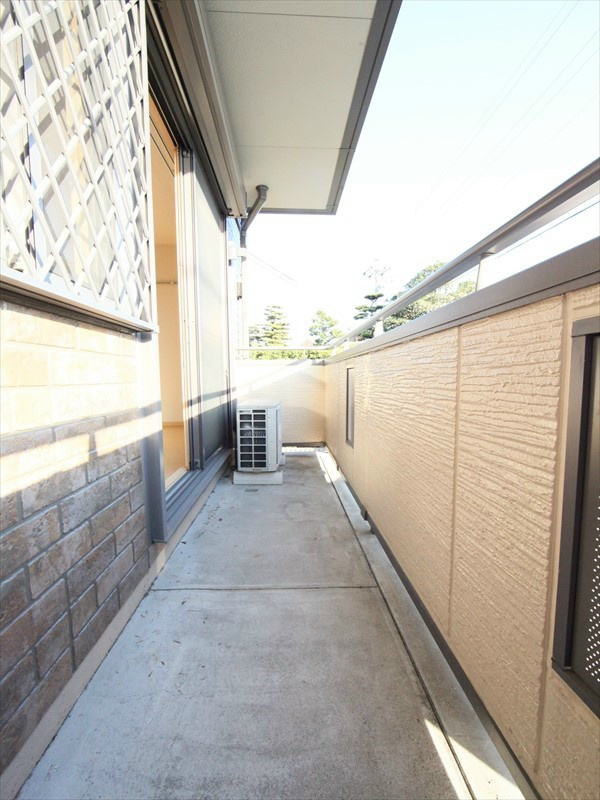 バルコニー　ベランダ