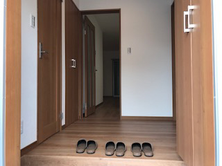 玄関