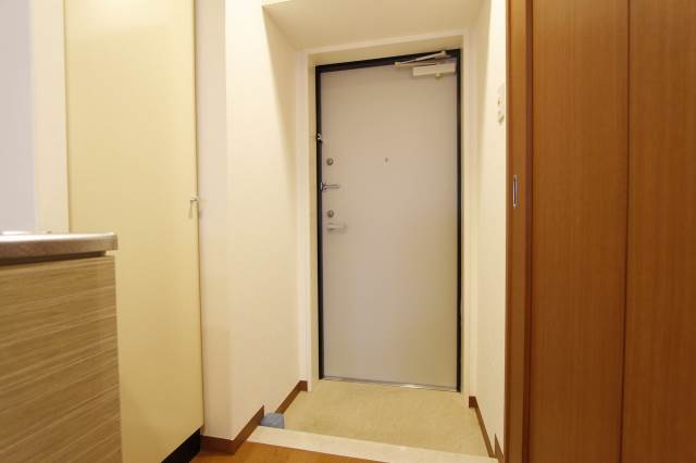 玄関　４０４号室の写真です