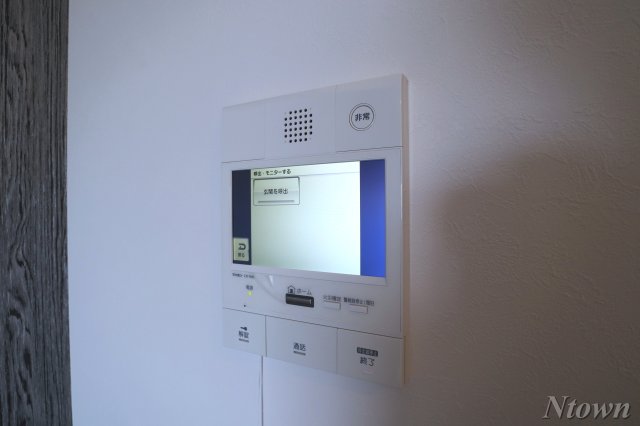 セキュリティ　モニター付きインターホンです