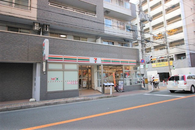 コンビニ　セブンイレブン　吹田広芝町店（コンビニ）まで1100m