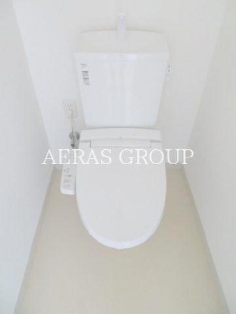 トイレ　温水洗浄便座