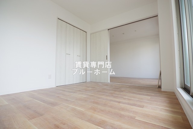 その他部屋・スペース　6帖の明るい洋室！