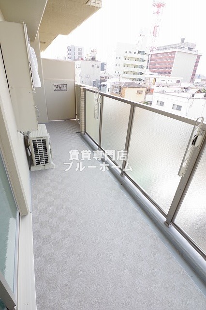 バルコニー　ゆとりのあるバルコニー！