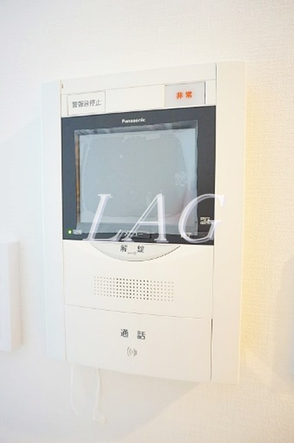 セキュリティ　モニター付きインターホンです。