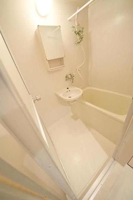 バス・シャワールーム　★バス・トイレ別★