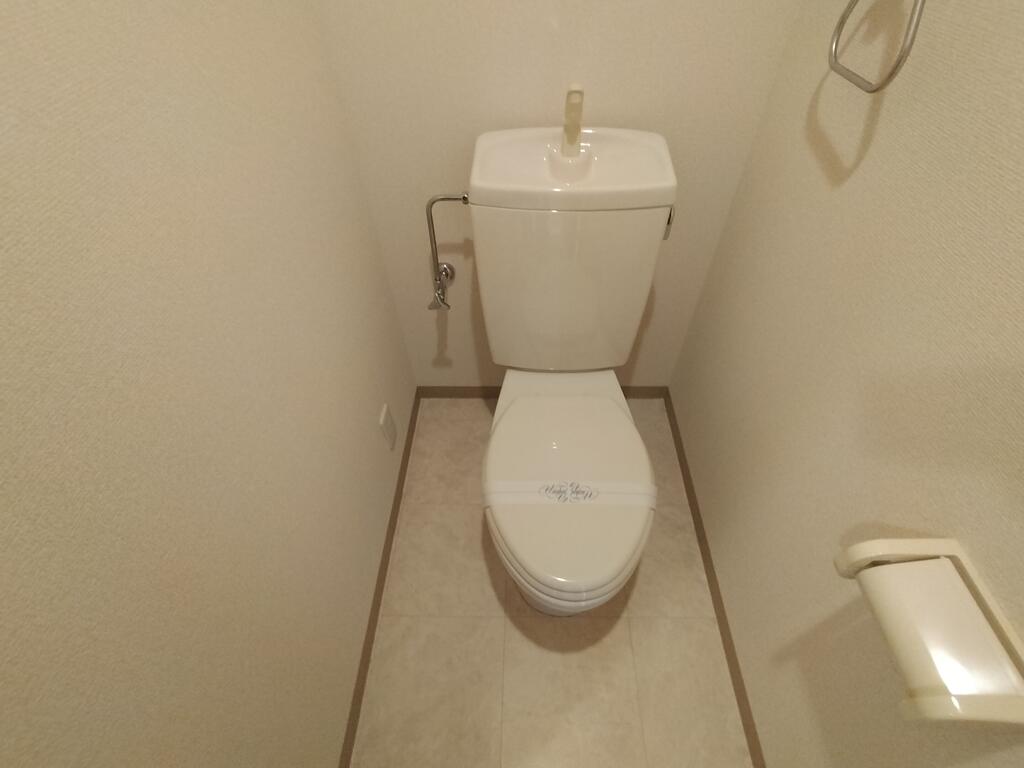 トイレ　（同仕様写真）