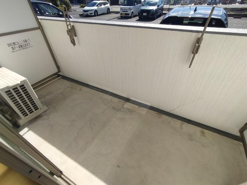 バルコニー　（同仕様写真）