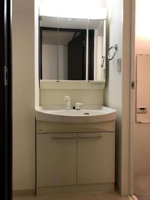 洗面設備　☆嬉しい独立洗面台☆