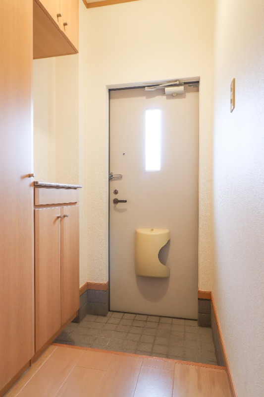 玄関　図面と現状が相違がある場合には現状を優先