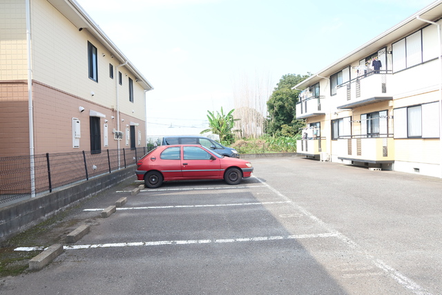 駐車場　敷地内駐車場♪空き要確認