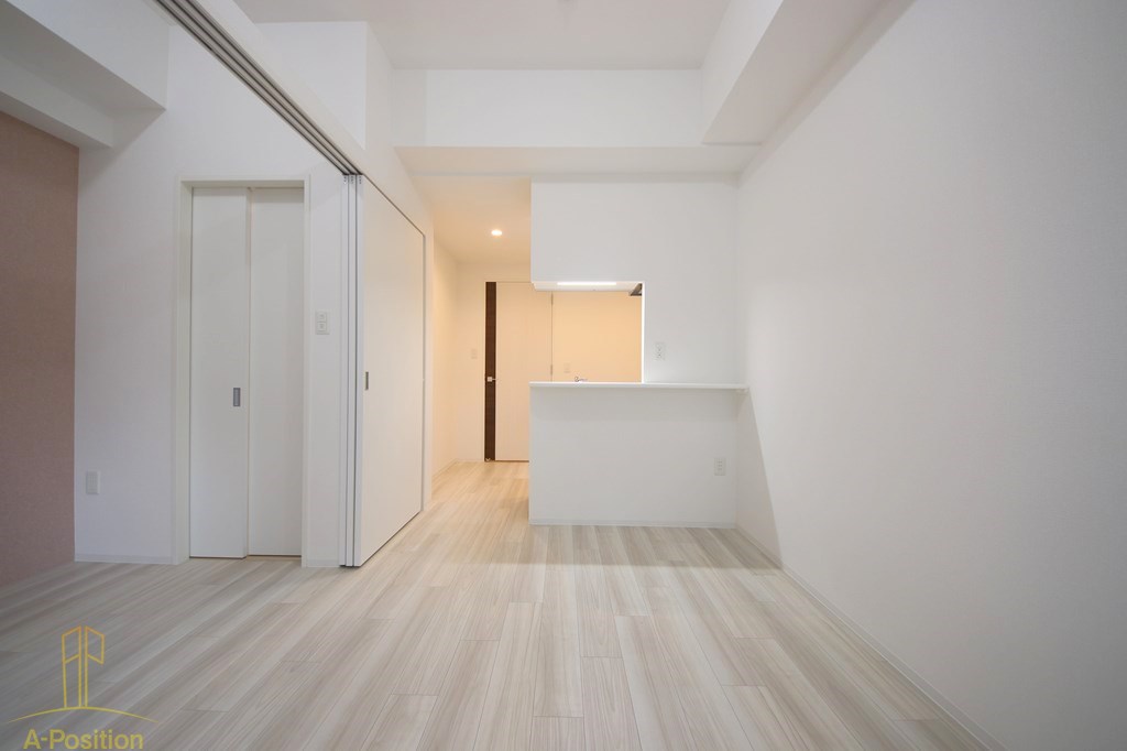 居室・リビング　セレニテ天満橋アリア