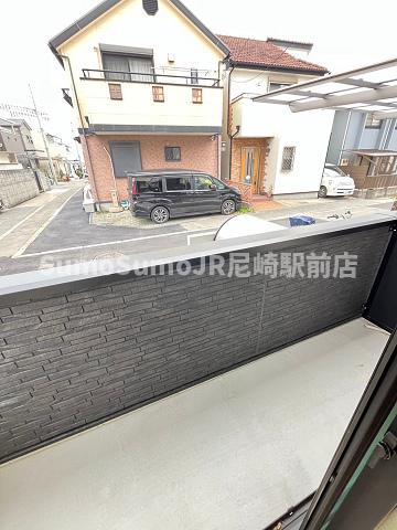 バルコニー　お洗濯にも便利なバルコニー付き