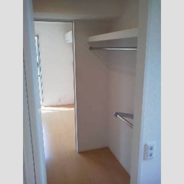 収納　ウォークインクロゼット