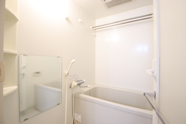 バス・シャワールーム　※別号室のお写真のため現況優先
