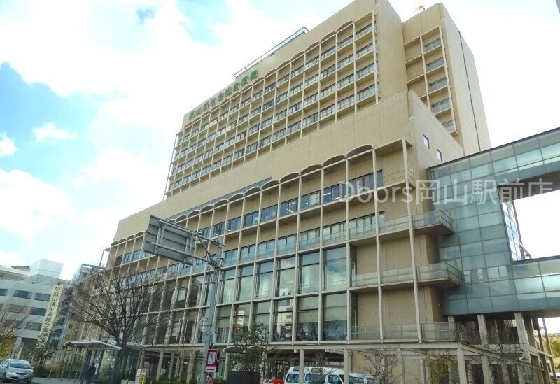 病院　岡山済生会総合病院（病院）まで384m
