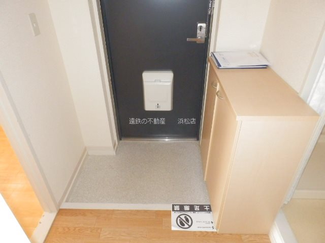 玄関　現況優先