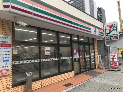 コンビニ　セブンイレブン 十三本町1丁目南店（コンビニ）まで130m