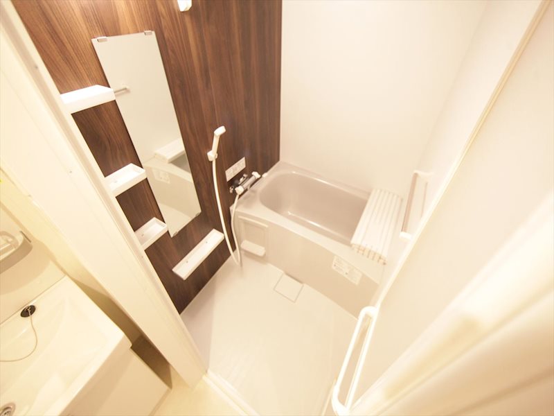 バス・シャワールーム　浴室暖房乾燥機能付バス