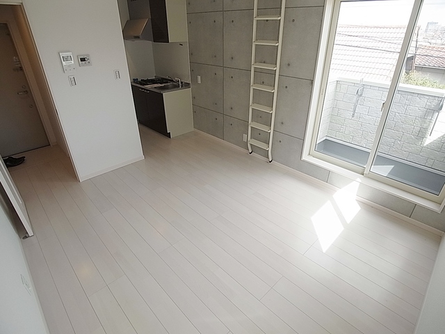 その他部屋・スペース　日当りも良好の２面採光で明るいですよ。